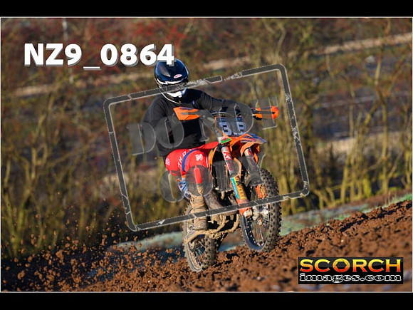 Experts-033