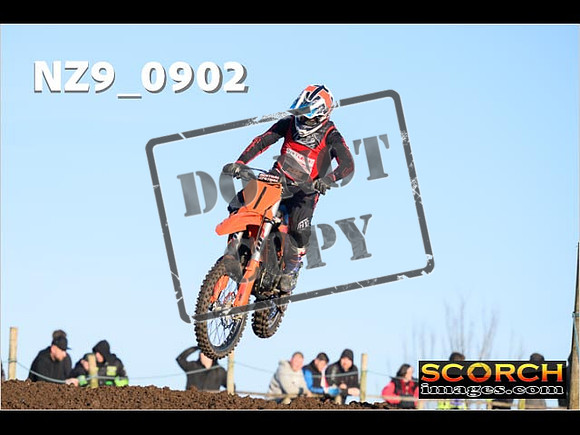 Experts-070