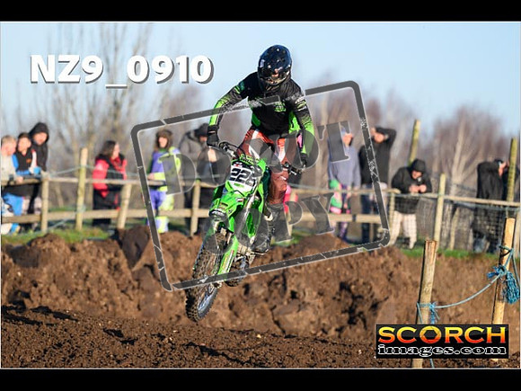Experts-078