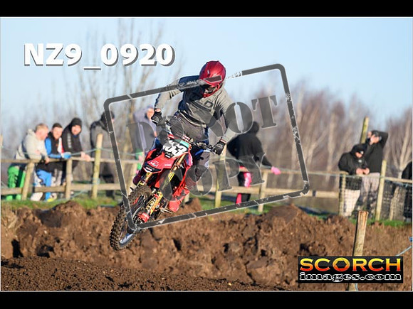 Experts-088
