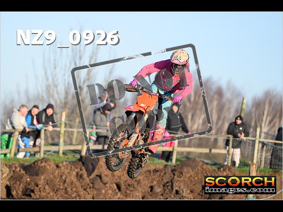 Experts-094