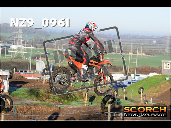 Experts-129