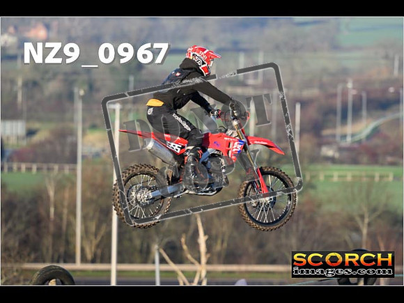 Experts-135