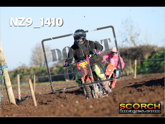Experts-158