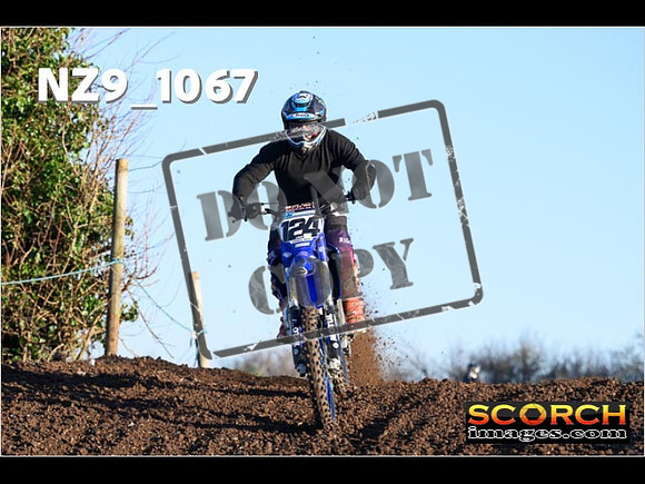 IntersBlue-095