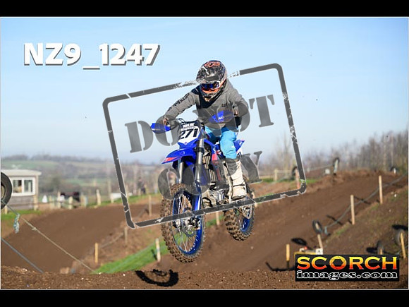 IntersGreen-128