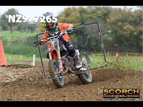 85's-072