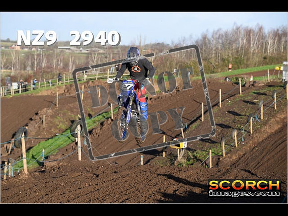 Experts-078