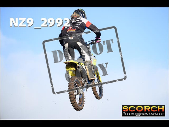 Experts-124