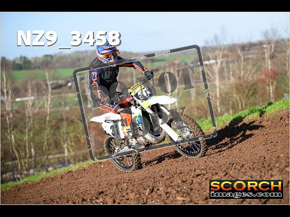 Experts-189