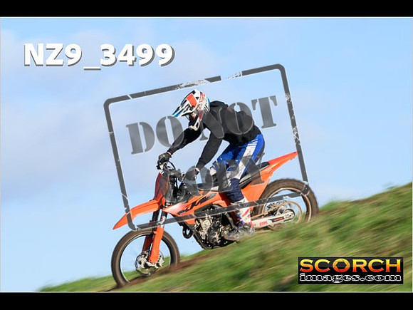 Experts-228