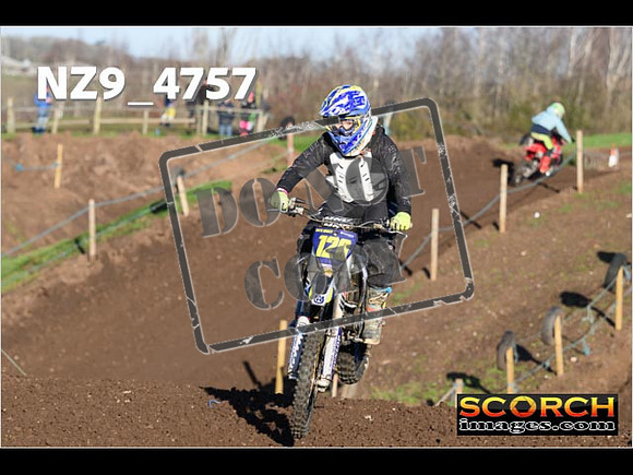Youth-079