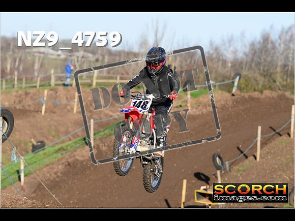 Youth-081