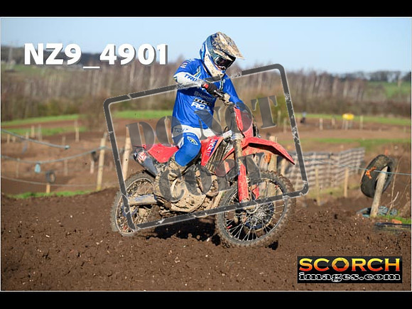 Experts-075