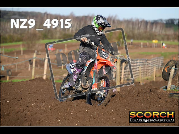 Experts-089