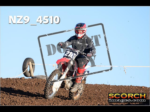 IntersBlue-057