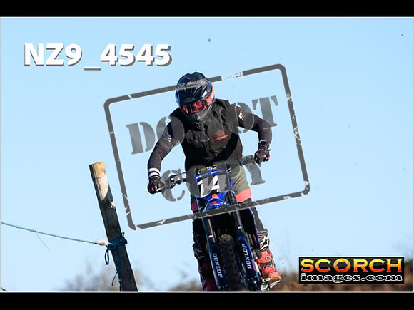 IntersBlue-092