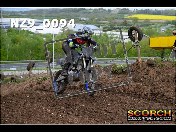 Thur25Apr-212