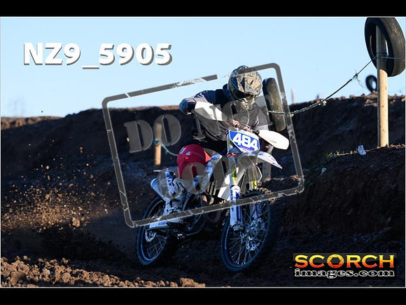 Experts-030
