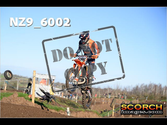 Experts-125