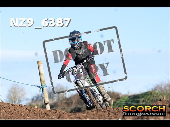 Experts-130