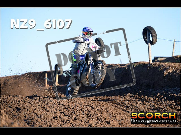 IntersBlue-098
