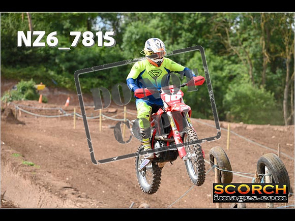 Inters-104