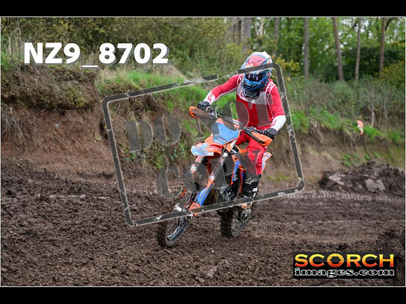 Thur31Oct-048