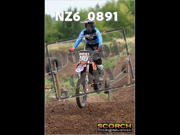 Experts-084
