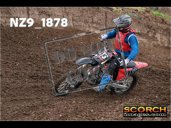Experts-098