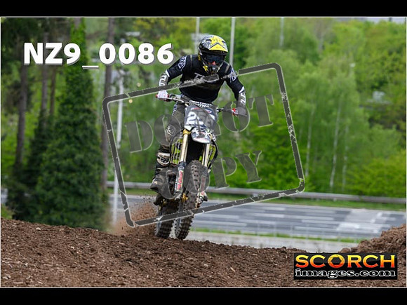 Thur25Apr-204