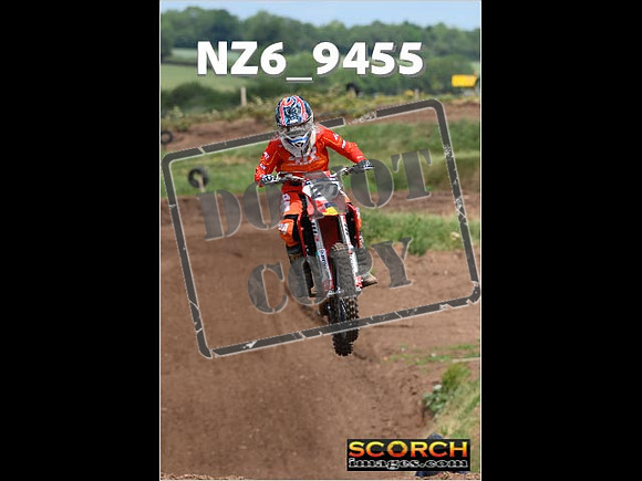Experts-220
