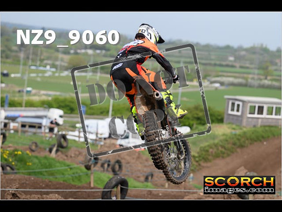 Experts-108