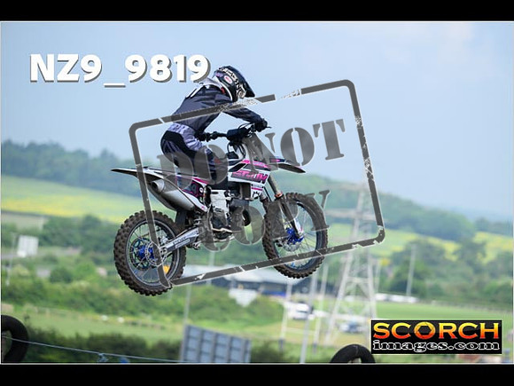 Experts-090