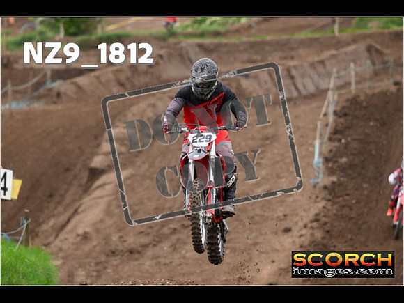 Thur08May-125