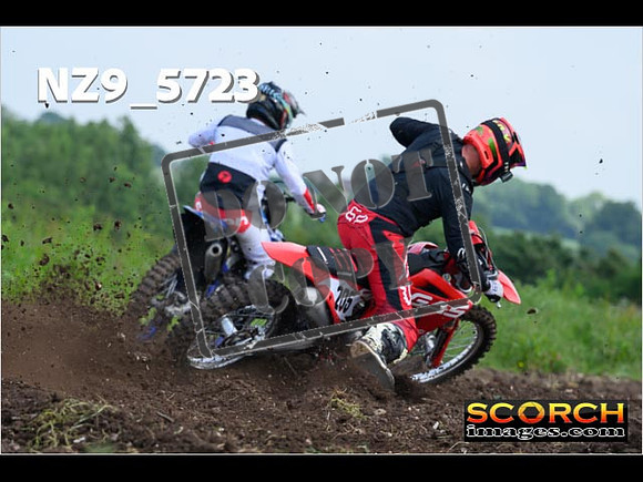 Inters-088