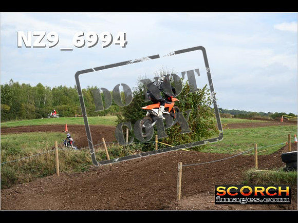 Experts-068