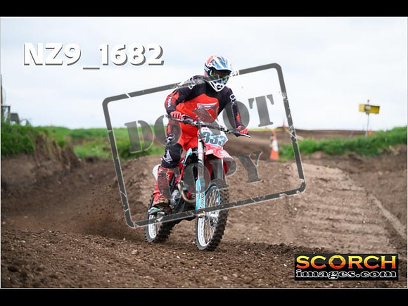 Thur08May-006