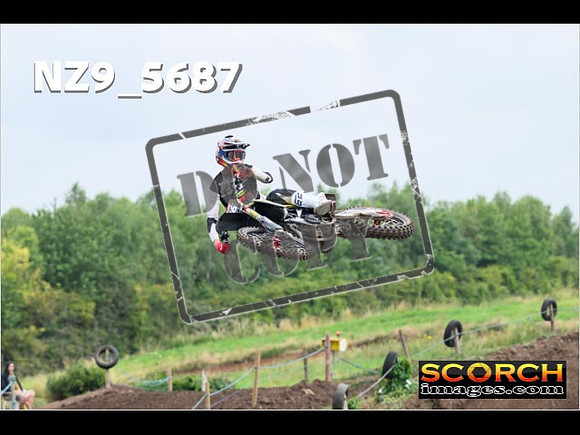 Experts-089