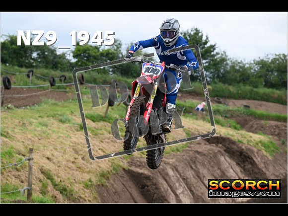 Experts-164