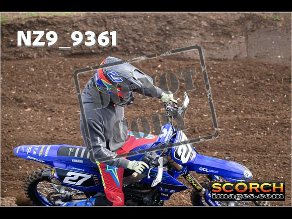 Experts-062