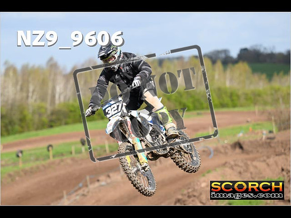 Experts-119