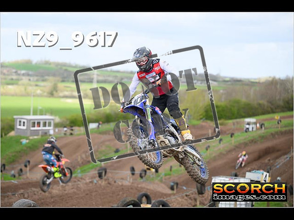 Experts-129