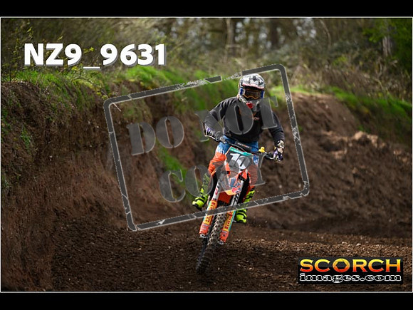 Experts-143