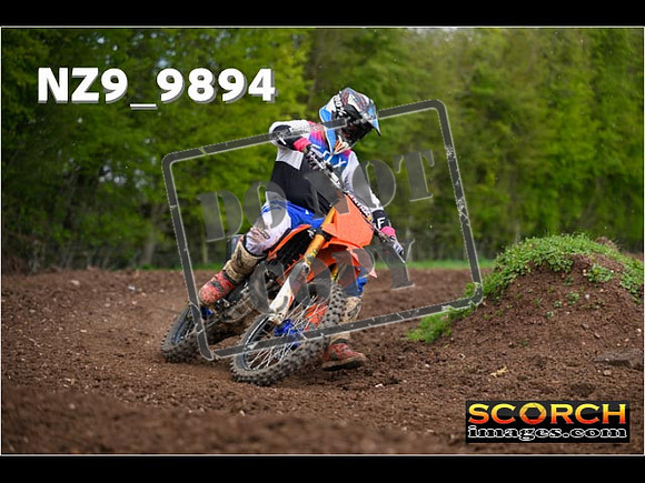 Experts-218