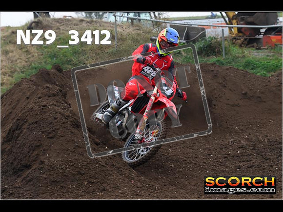 Experts-071