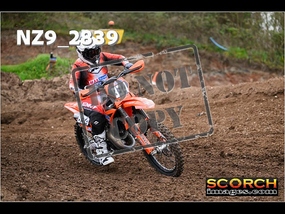 Inters-143