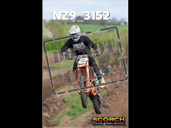 Inters-243