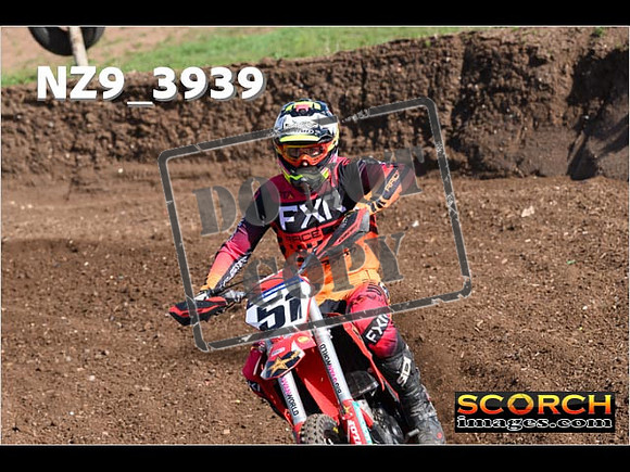Experts-121
