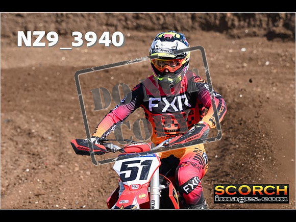 Experts-122